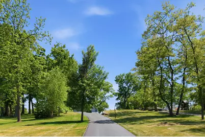 N37W26675  Kopmeier Dr, Pewaukee, WI 53072 - Photo 54