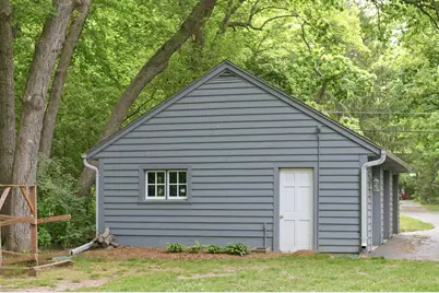 1031 N Genesee Woods Dr, Summit, WI 53066 - Photo 70