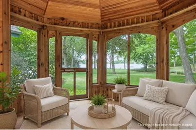 1031 N Genesee Woods Dr, Summit, WI 53066 - Photo 16