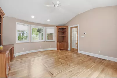 1031 N Genesee Woods Dr, Summit, WI 53066 - Photo 28