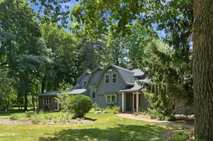 1031 N Genesee Woods Dr, Summit, WI 53066 - Photo 70