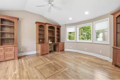 1031 N Genesee Woods Dr, Summit, WI 53066 - Photo 46