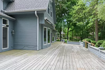 1031 N Genesee Woods Dr, Summit, WI 53066 - Photo 40
