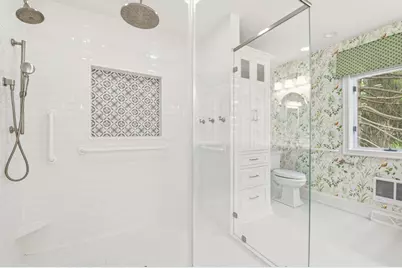 1031 N Genesee Woods Dr, Summit, WI 53066 - Photo 10