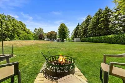 S70W22020  Alameda Dr, Vernon, WI 53103 - Photo 36