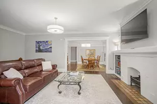 3924 N Maryland Ave, Shorewood, WI 53211 - Photo 4