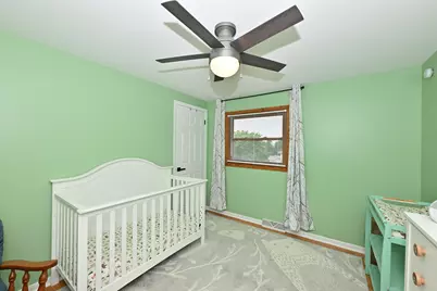 12525 W Eden Trl, New Berlin, WI 53151 - Photo 16