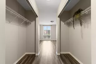 2121 S Kinnickinnic Ave, Milwaukee, WI 53207 - Photo 18