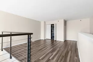 2121 S Kinnickinnic Ave, Milwaukee, WI 53207 - Photo 20