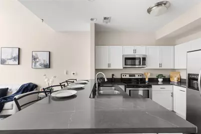 2121 S Kinnickinnic Ave #110, Milwaukee, WI 53207 - Photo 6