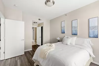2121 S Kinnickinnic Ave #110, Milwaukee, WI 53207 - Photo 16