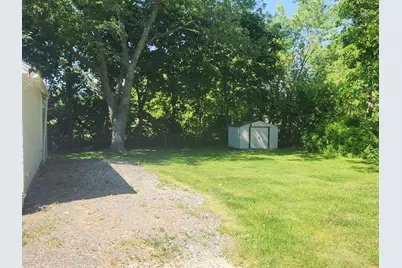 9328  County Road K Rd, Racine, WI 53126 - Photo 6