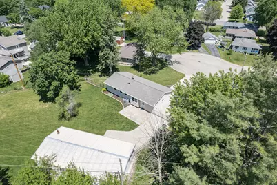205  Marguerite Ct, Mayville, WI 53050 - Photo 16