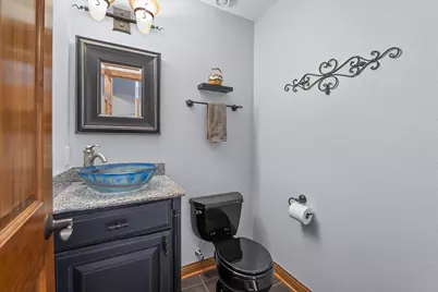 W172N7810  Shady Ln, Menomonee Falls, WI 53051 - Photo 30