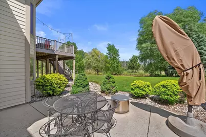 W172N7810  Shady Ln, Menomonee Falls, WI 53051 - Photo 8