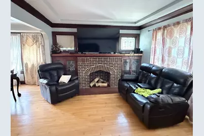 2902 N 44th St #2904, Milwaukee, WI 53210 - Photo 2
