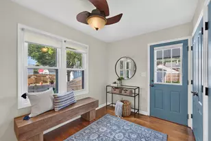 5639 N Bay Ridge Ave, Whitefish Bay, WI 53217 - Photo 8