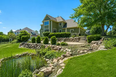 N29W26152  Coachman Dr, Pewaukee, WI 53072 - Photo 8