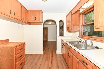 10331 W Greenwood Ter, Milwaukee, WI 53224 - Photo 16