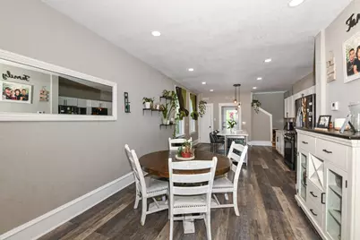 3069 S 9th Pl, Milwaukee, WI 53215 - Photo 6