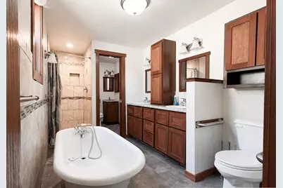 1244  Trimberger Ct, Sheboygan, WI 53081 - Photo 8
