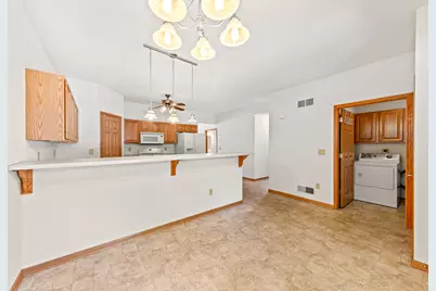 331  Lauren Ln, Watertown, WI 53094 - Photo 16