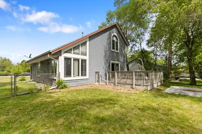 8900 S Shepard Ave, Oak Creek, WI 53154 - Photo 18
