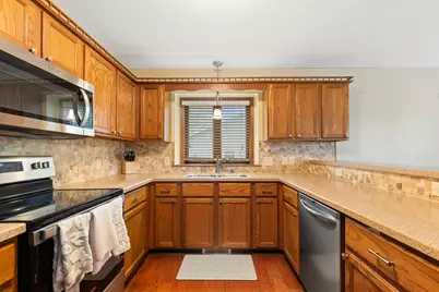 8900 S Shepard Ave, Oak Creek, WI 53154 - Photo 22