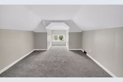 2335  Olive St, Racine, WI 53403 - Photo 14