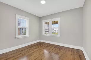 2335 Olive St, Racine, WI 53403 - Photo 10