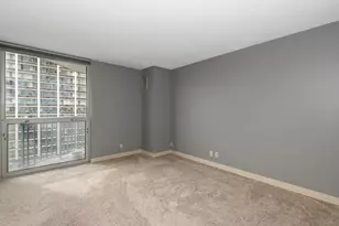 1660 N Prospect Ave, Milwaukee, WI 53202 - Photo 18