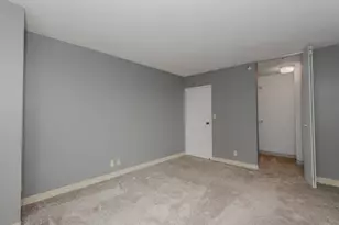 1660 N Prospect Ave, Milwaukee, WI 53202 - Photo 16