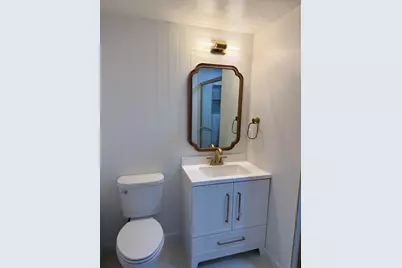 3285  Wetzel Ln, Brookfield, WI 53005 - Photo 10