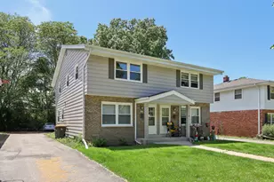 6437 Powell Pl, Wauwatosa, WI 53213 - Photo 1
