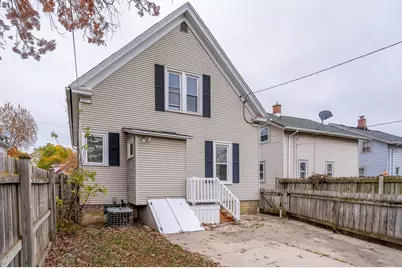 540  Hayes Ave, Racine, WI 53405 - Photo 18