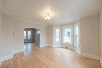 540  Hayes Ave, Racine, WI 53405 - Photo 4