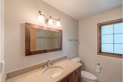 8105 S Legend Dr #D, Franklin, WI 53132 - Photo 16