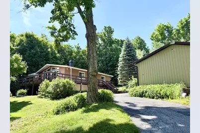 W2875  Kniep Rd, Elkhorn, WI 53121 - Photo 4