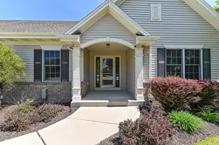 6305 Cedarhedge Dr, Racine, WI 53406 - Photo 8