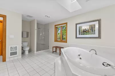 20750  Lincolnshire Ct, Brookfield, WI 53045 - Photo 16