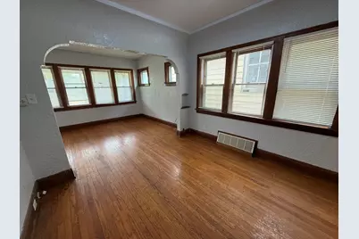 3357 N 20th St, Milwaukee, WI 53206 - Photo 10