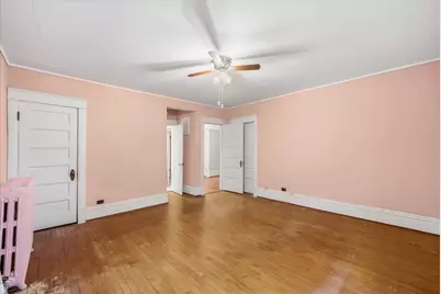 924 W Grand Ave, Port Washington, WI 53074 - Photo 30