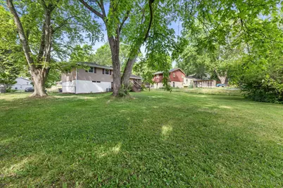 612  Lee Ct, Waukesha, WI 53186 - Photo 26