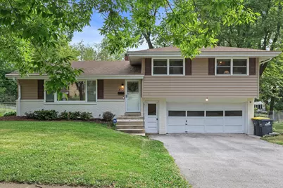 612  Lee Ct, Waukesha, WI 53186 - Photo 1
