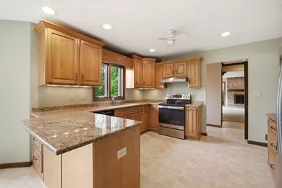 4100 S 119th St, Greenfield, WI 53228 - Photo 4