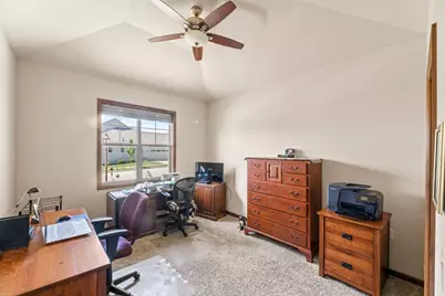 3506  Hawthorn Hill Dr, Waukesha, WI 53188 - Photo 20
