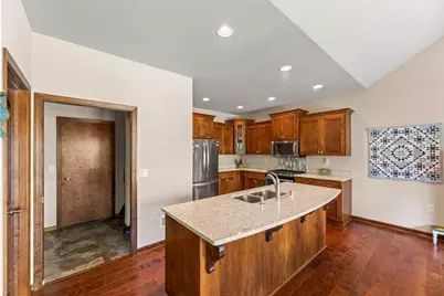 3506  Hawthorn Hill Dr, Waukesha, WI 53188 - Photo 10