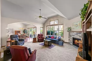 3506 Hawthorn Hill Dr, Waukesha, WI 53188 - Photo 6