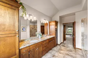 3506 Hawthorn Hill Dr, Waukesha, WI 53188 - Photo 16
