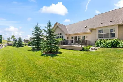 3506  Hawthorn Hill Dr, Waukesha, WI 53188 - Photo 26